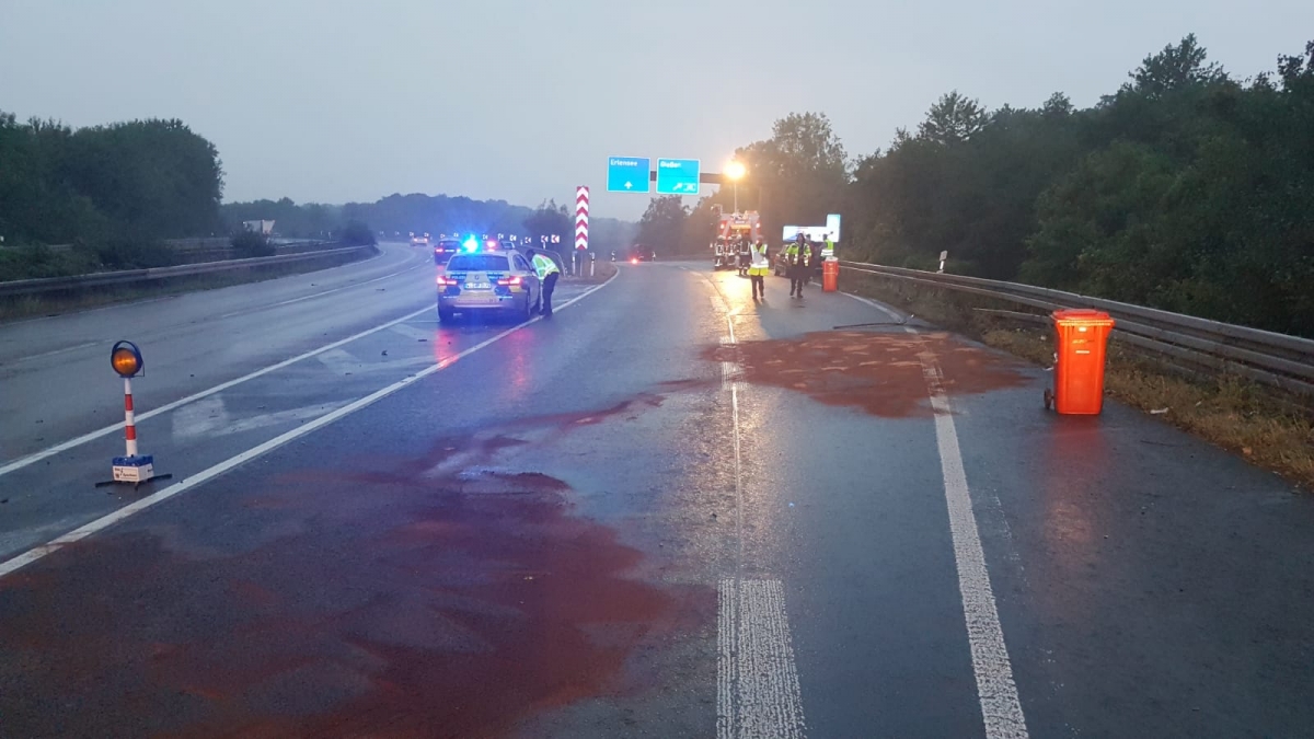 Betriebsmittelauslauf nach Verkehrsunfall