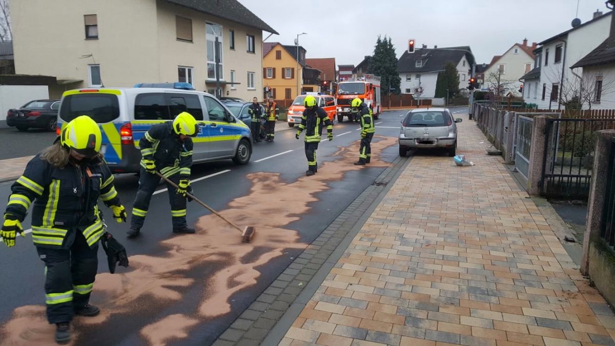 Betriebsmittelauslauf nach Verkehrsunfall