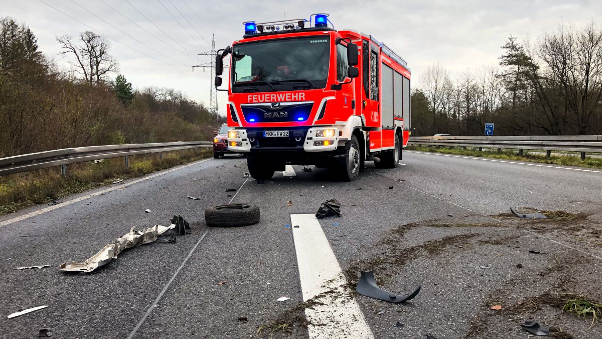 Betriebsmittelauslauf nach Verkehrsunfall