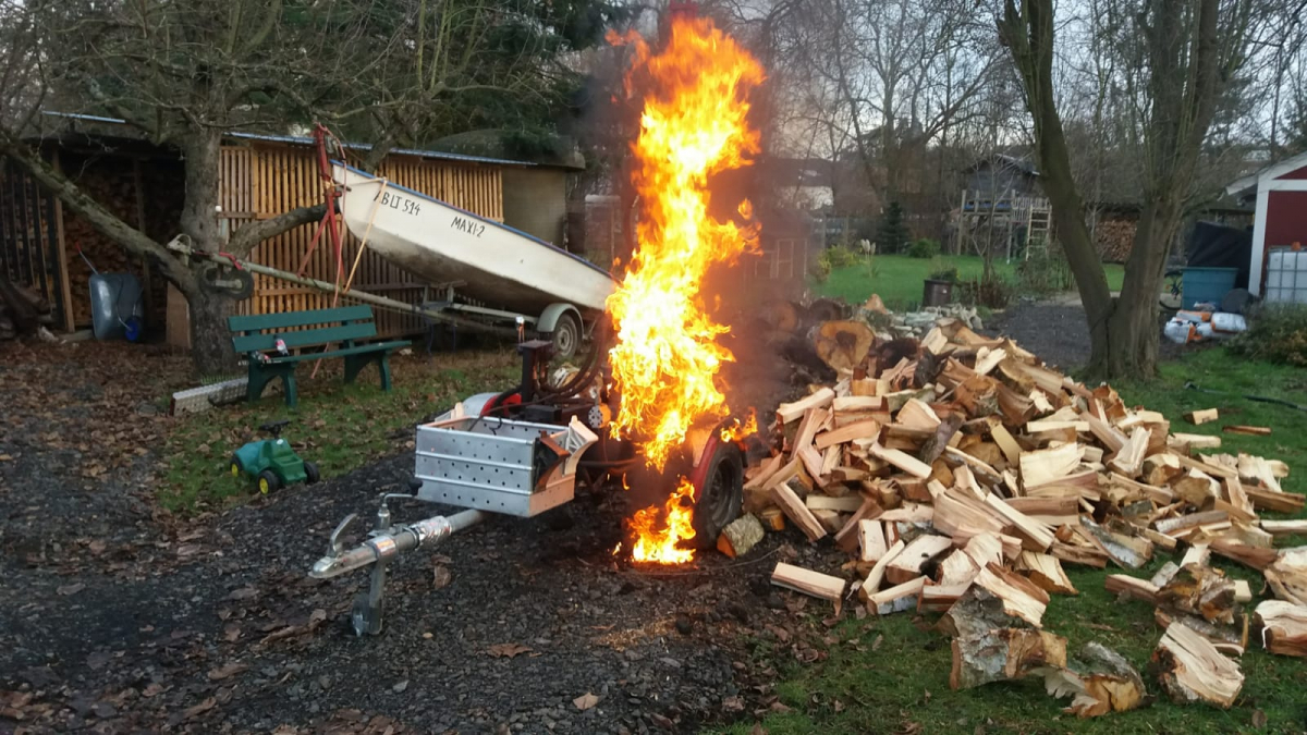 Fahrzeugbrand