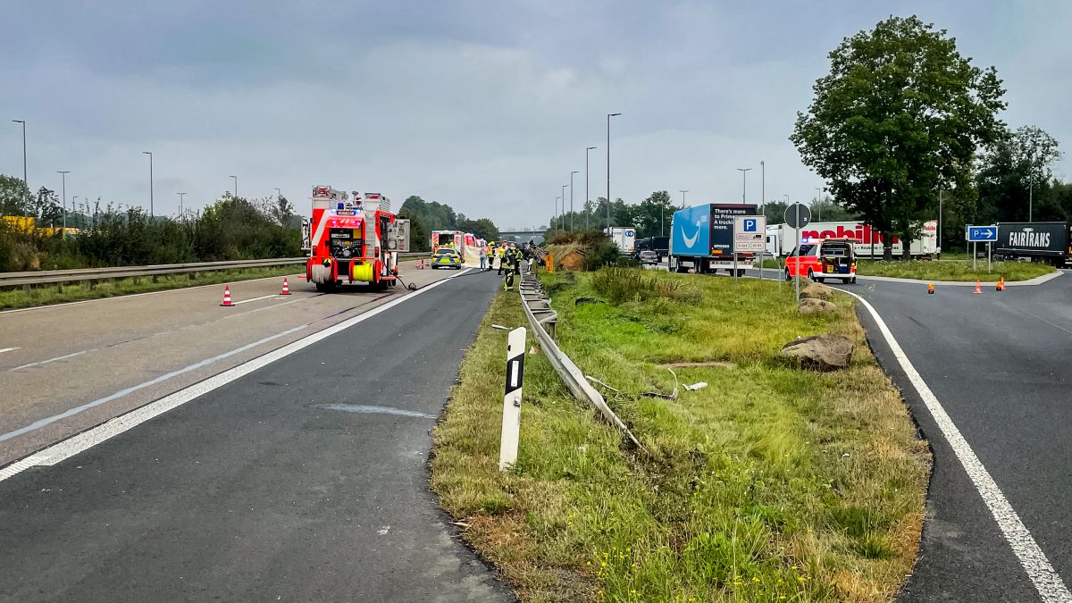 Verkehrsunfall, eingeklemmte Person