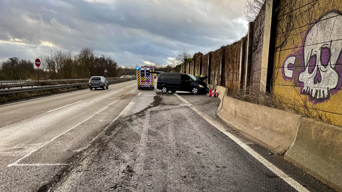 Betriebsmittelauslauf nach Verkehrsunfall