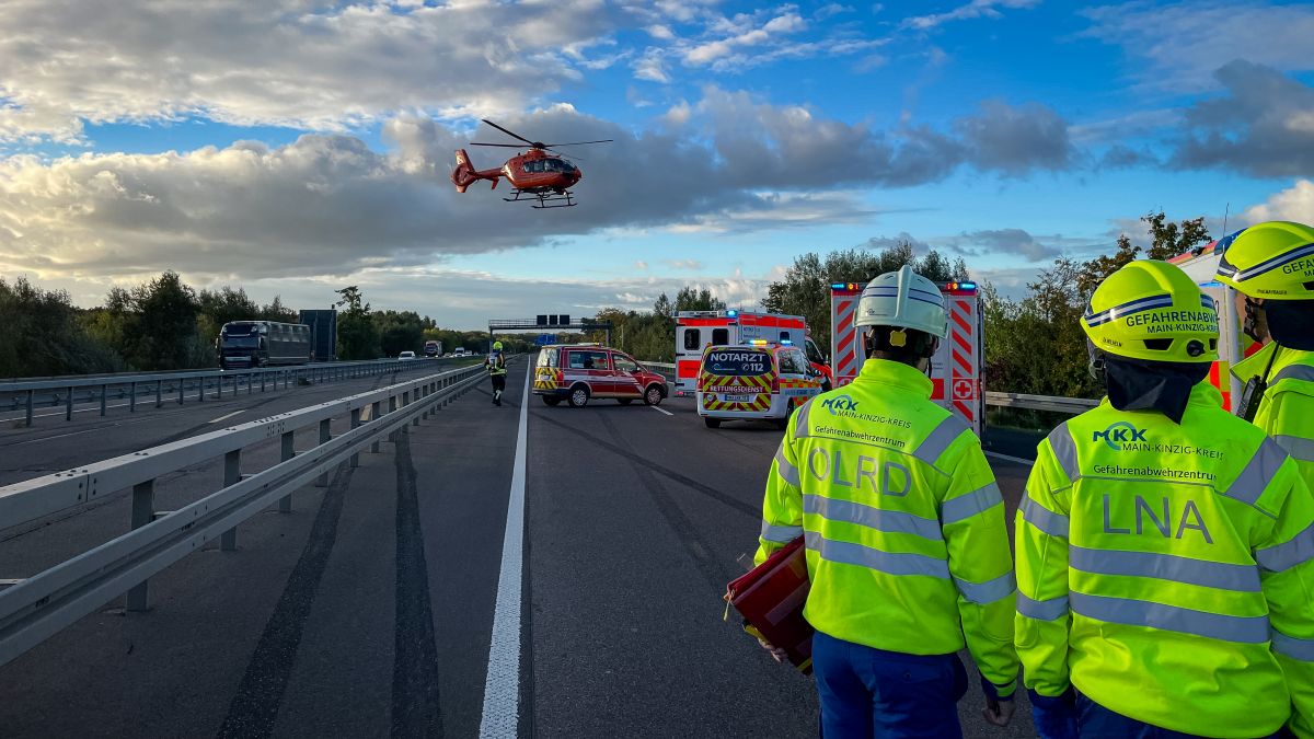 Verkehrsunfall, eingeklemmte Person