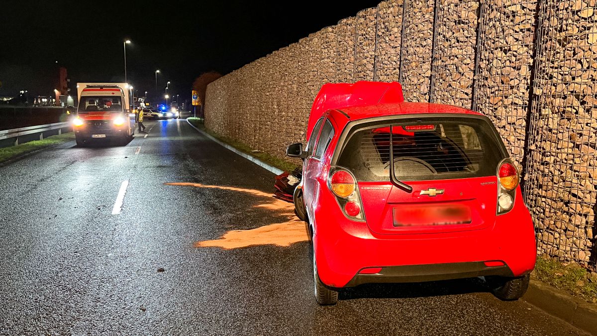 Betriebsmittelauslauf nach Verkehrsunfall