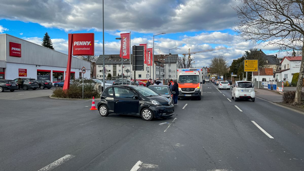 Betriebsmittelauslauf nach Verkehrsunfall