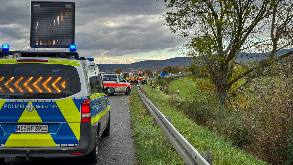 Verkehrsunfall, eingeklemmte Person