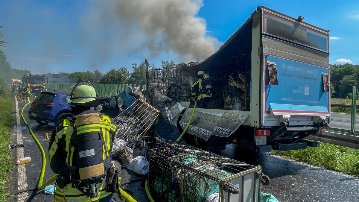 Verkehrsunfall, Person eingeklemmt