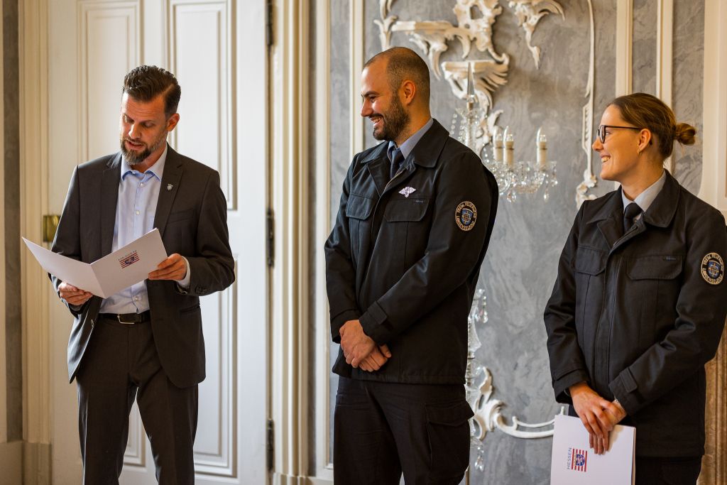 2025-11-02 Ehrentag Feuerwehr klein-17