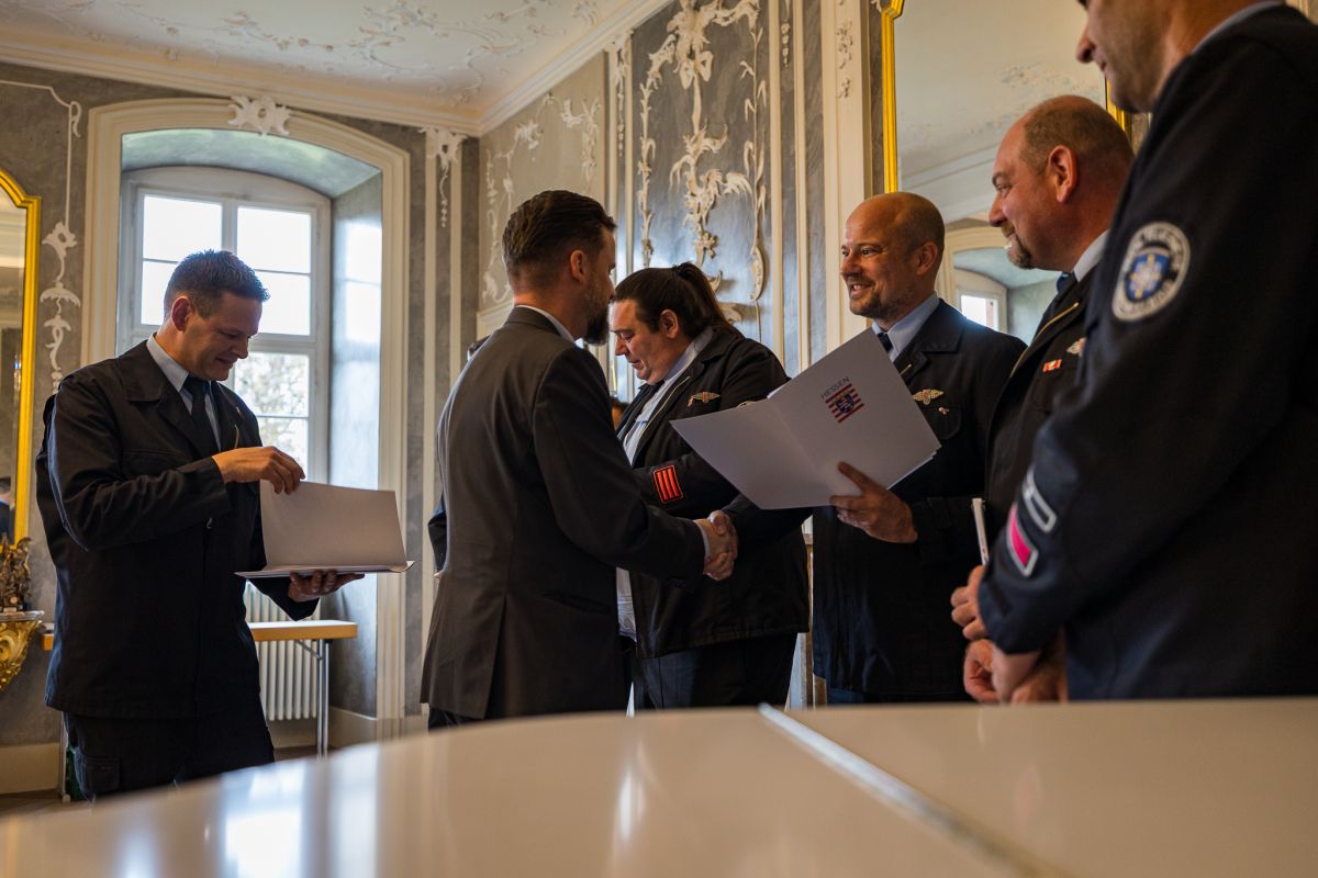 2025-11-02 Ehrentag Feuerwehr klein-22