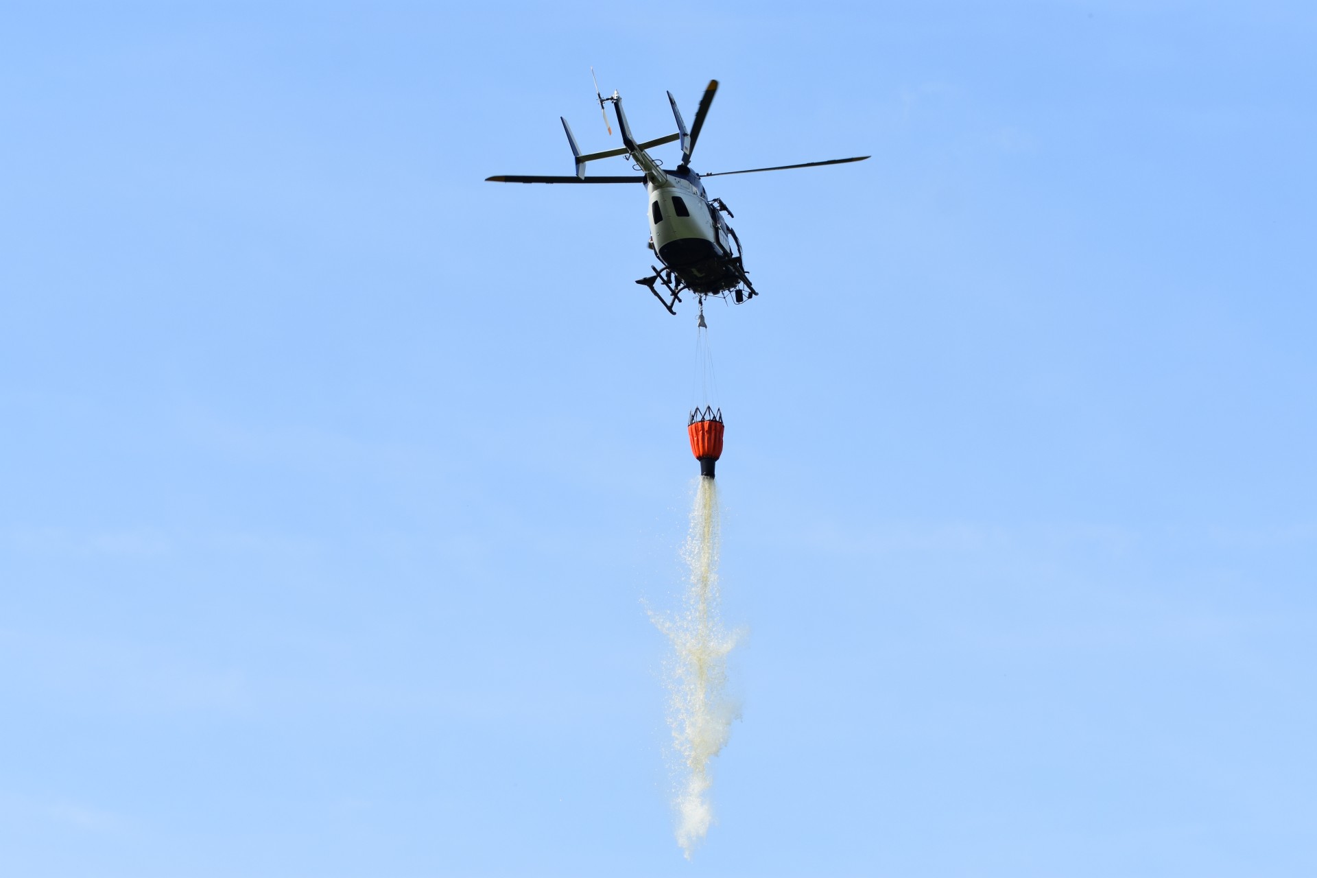 Fliegerstaffel Hubschrauber Wasser
